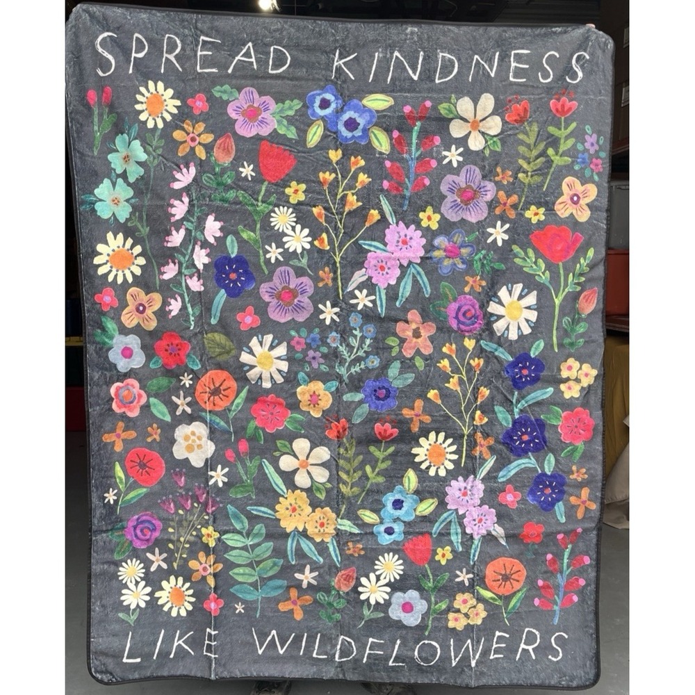 Natural Life XL Water Resistant Picnic Blanket‎ 60" x 72" Spread Kindness NEW